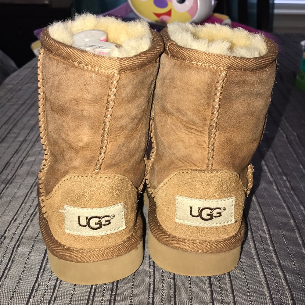 TODDLER UGG BOOTS